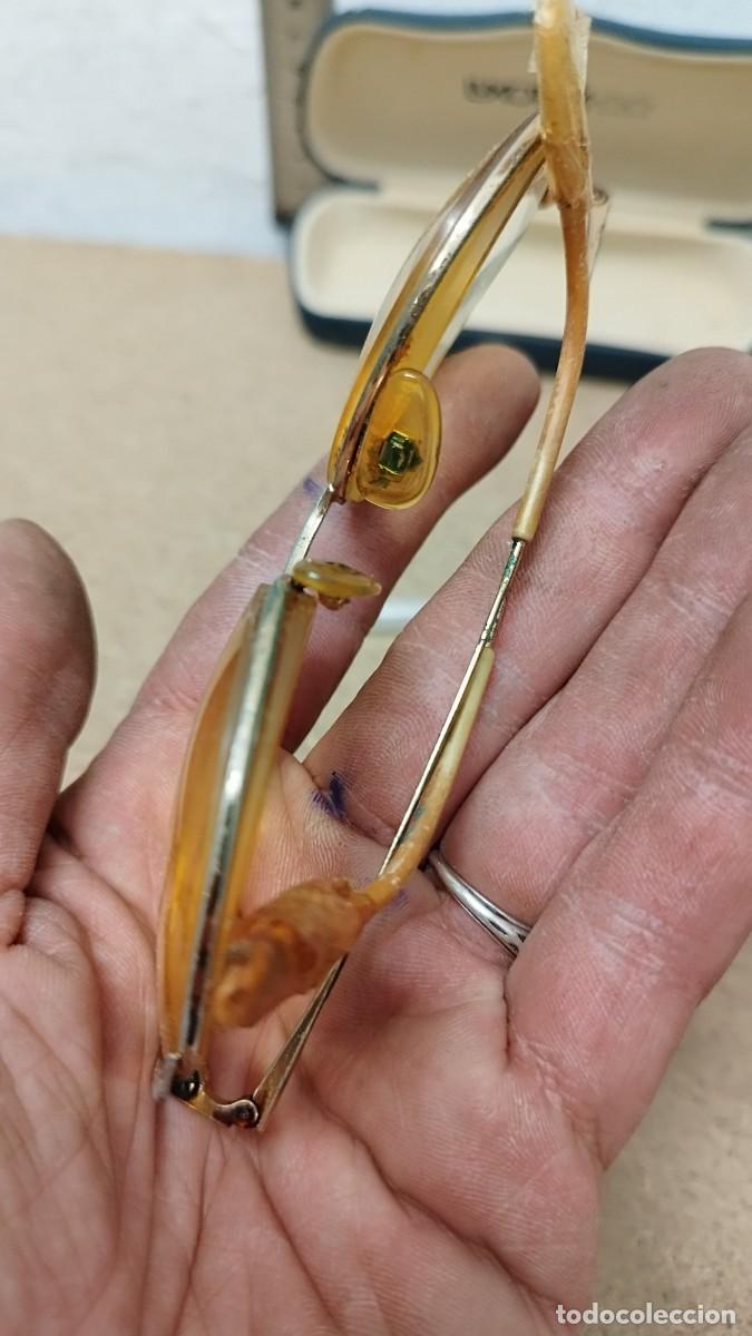 Antig&uuml;edades: Antiguas gafas con funda. - Foto 3