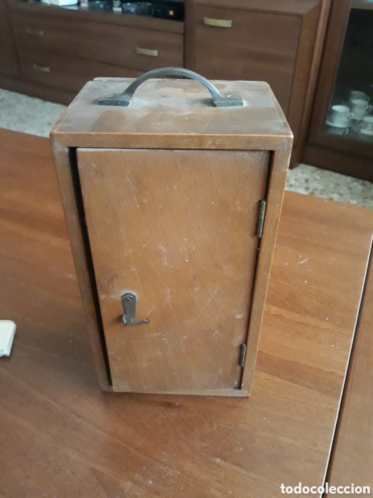 Antig&uuml;edades: . Microscopio antiguo. - Foto 1
