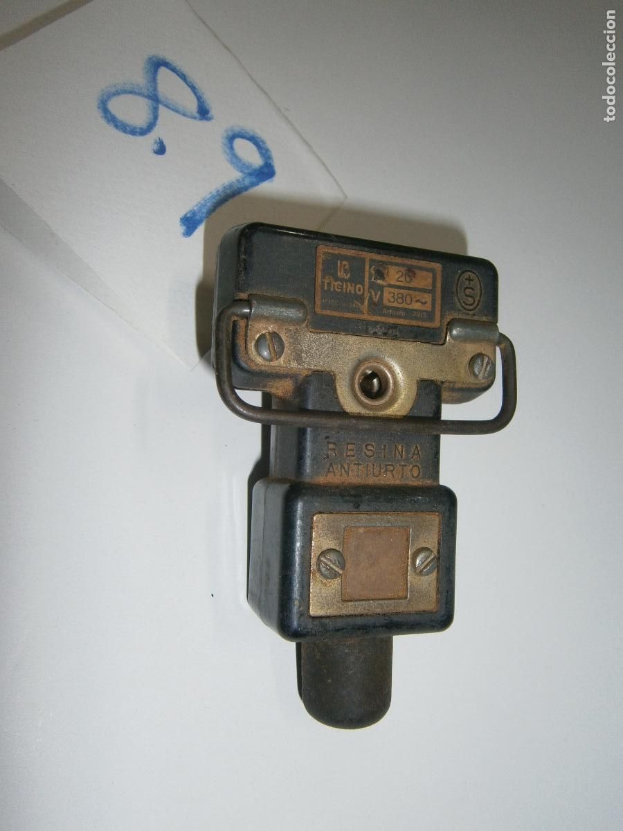 Antig&uuml;edades: ANTIGUO ENCHUFE BAKELITA - Foto 1