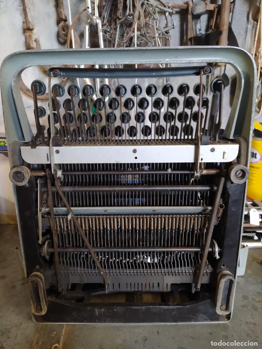 Antig&uuml;edades: M&aacute;quina de escribir Lexicon 80 - Foto 15