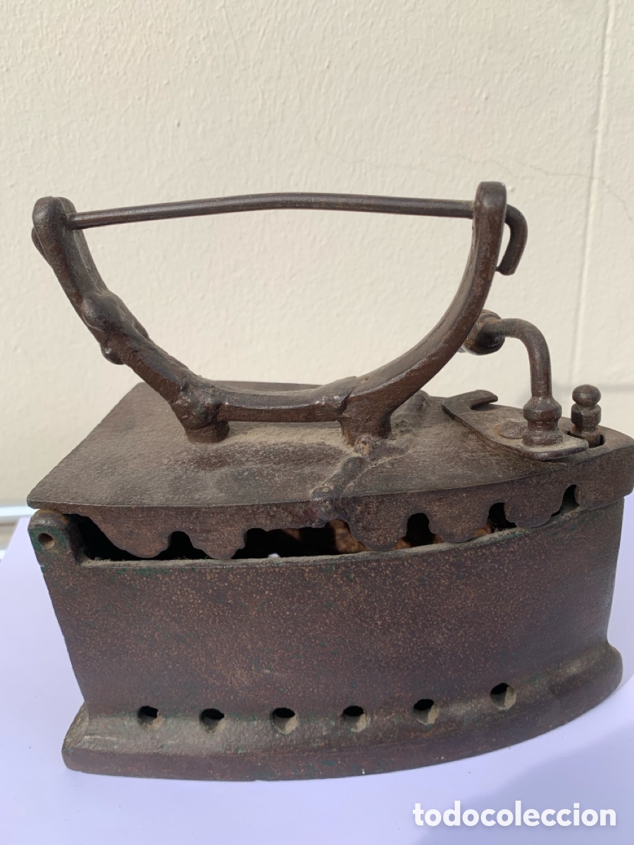 Antig&uuml;edades: Plancha de hierro antigua carb&oacute;n - Foto 3