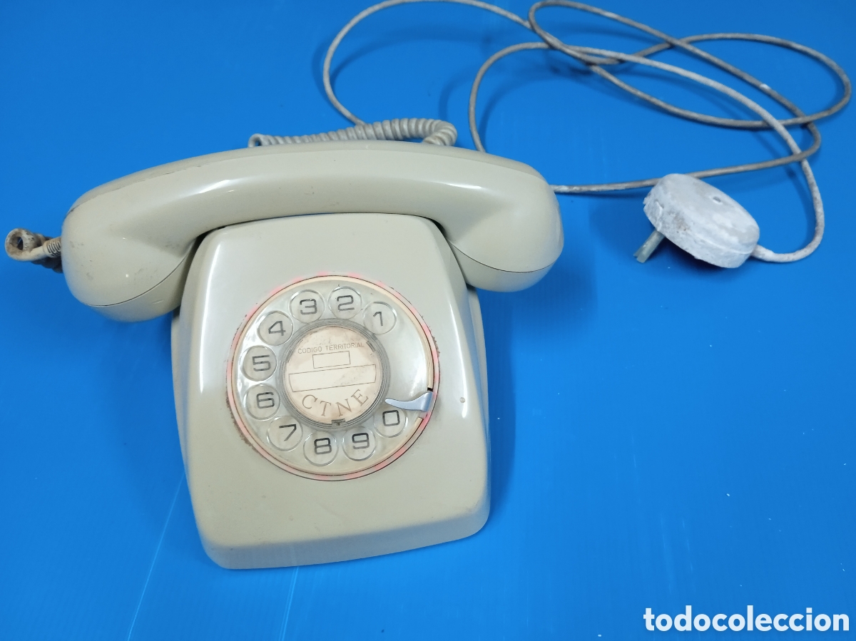 Tel&eacute;fonos: Antiguo tel&eacute;fono sobremesa - Foto 1