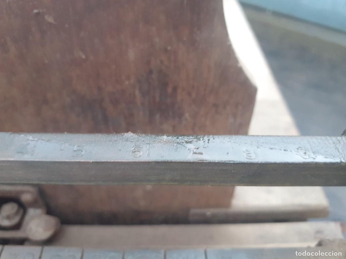 Antig&uuml;edades: Balanza con sistema de romanas - Foto 10