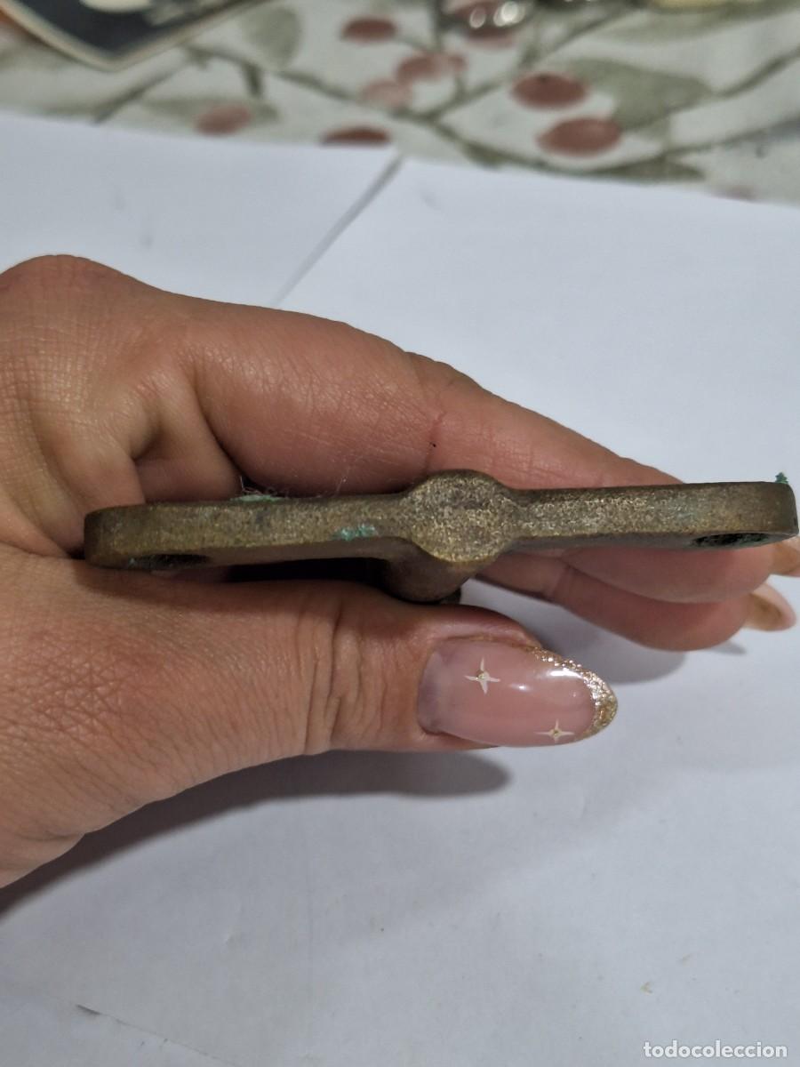 Antig&uuml;edades: Llave broce bastante pesada. - Foto 3