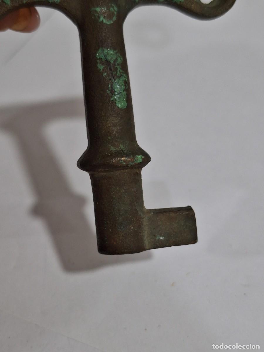 Antig&uuml;edades: Llave broce bastante pesada. - Foto 4