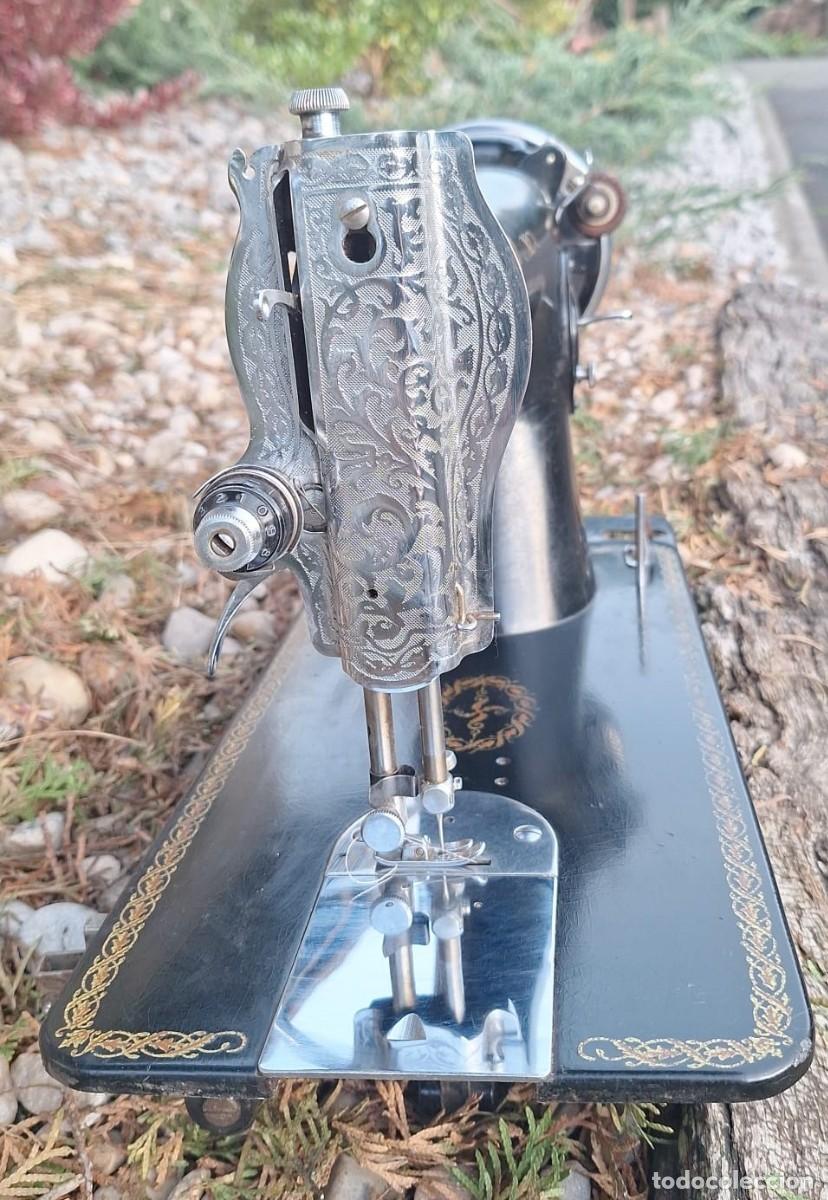 Antig&uuml;edades: Maquina de Coser Alfa Modelo B con Libro de Instrucciones - Foto 11