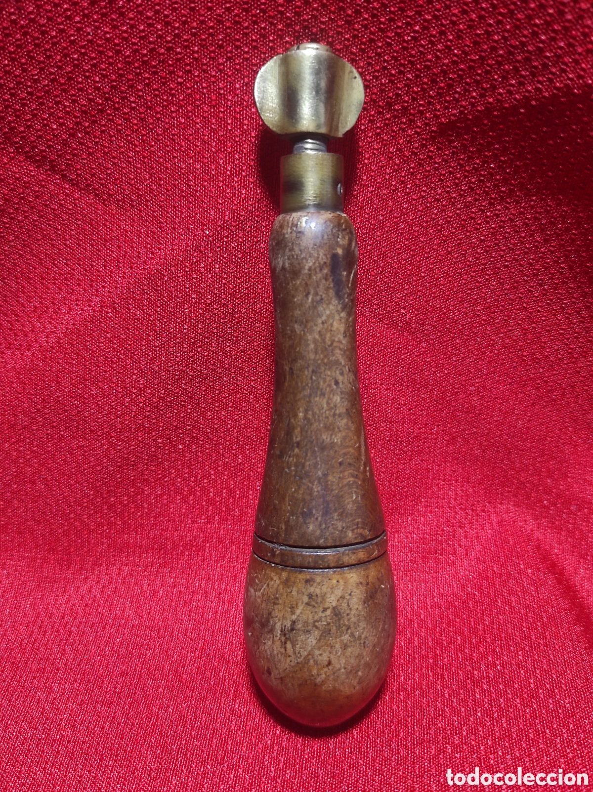 Antig&uuml;edades: Antigua herramienta de madera y bronce - Foto 3