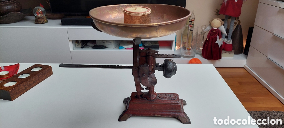 Antig&uuml;edades: Balanza Fami monoplato. - Foto 2