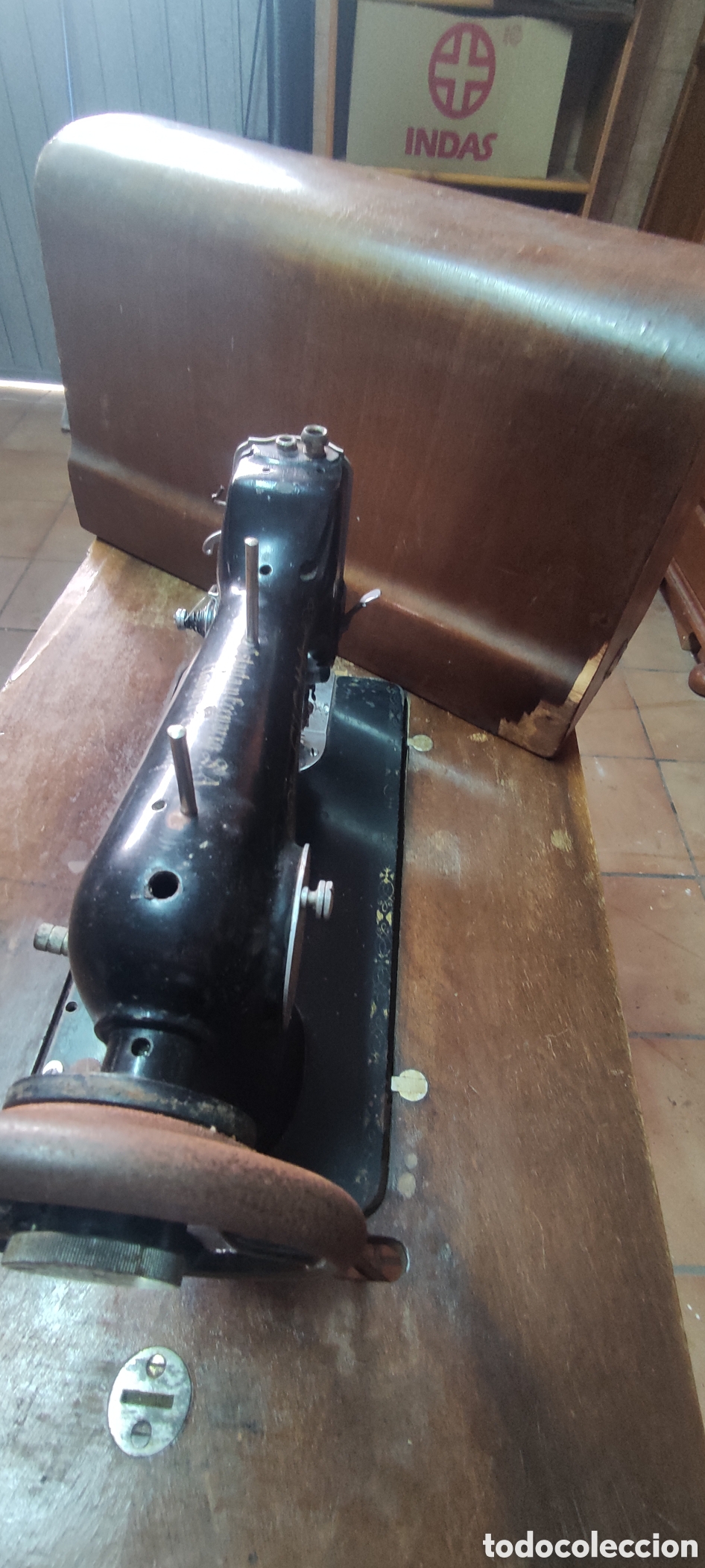 Antig&uuml;edades: Antigua maquina de coser Singer - Foto 4