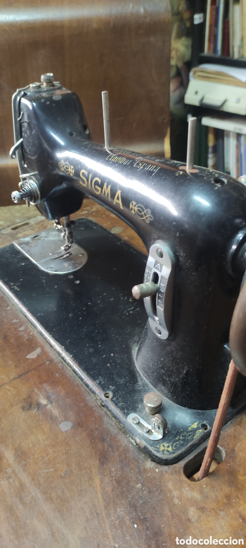 Antig&uuml;edades: Antigua maquina de coser Singer - Foto 8