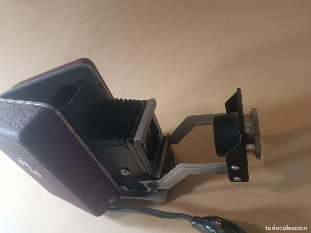 Antig&uuml;edades: Proyector de diapositivas Zett 150. - Foto 13