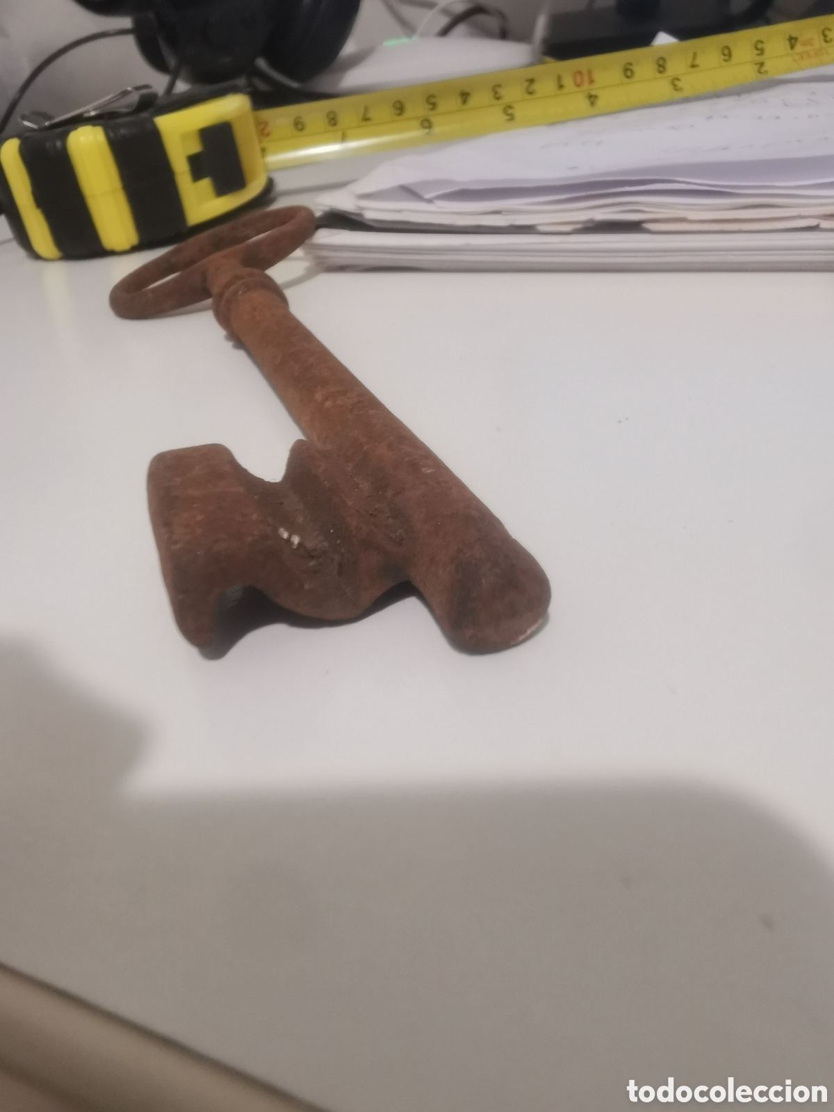 Antig&uuml;edades: ANTIGUA LLAVE DE HIERRO FORJADO - Foto 2