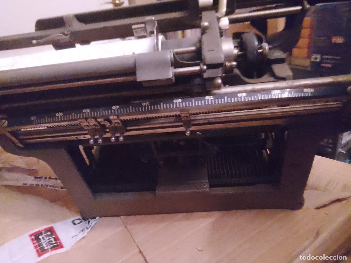 Antig&uuml;edades: M&aacute;quina underwood para restaurar - Foto 11