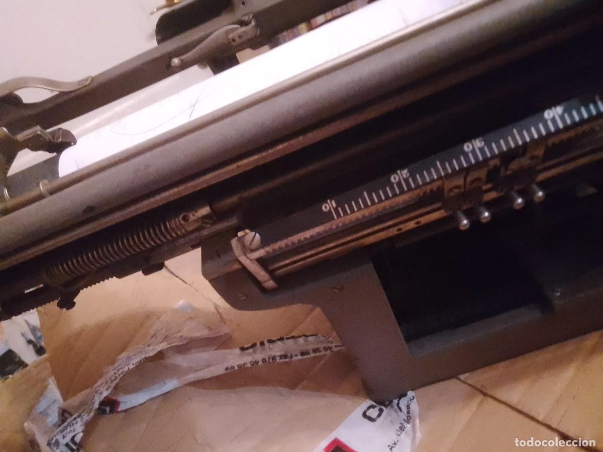 Antig&uuml;edades: M&aacute;quina underwood para restaurar - Foto 15