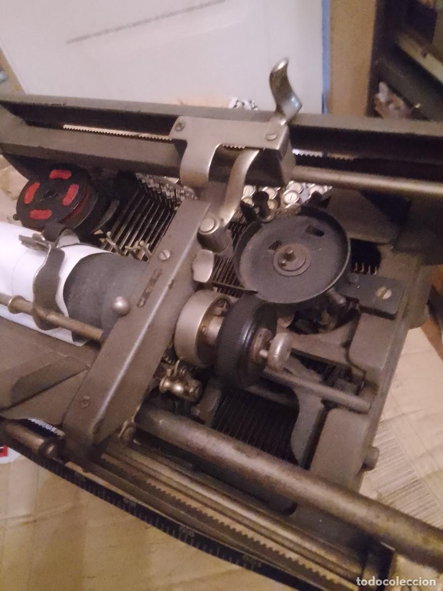 Antig&uuml;edades: M&aacute;quina underwood para restaurar - Foto 19