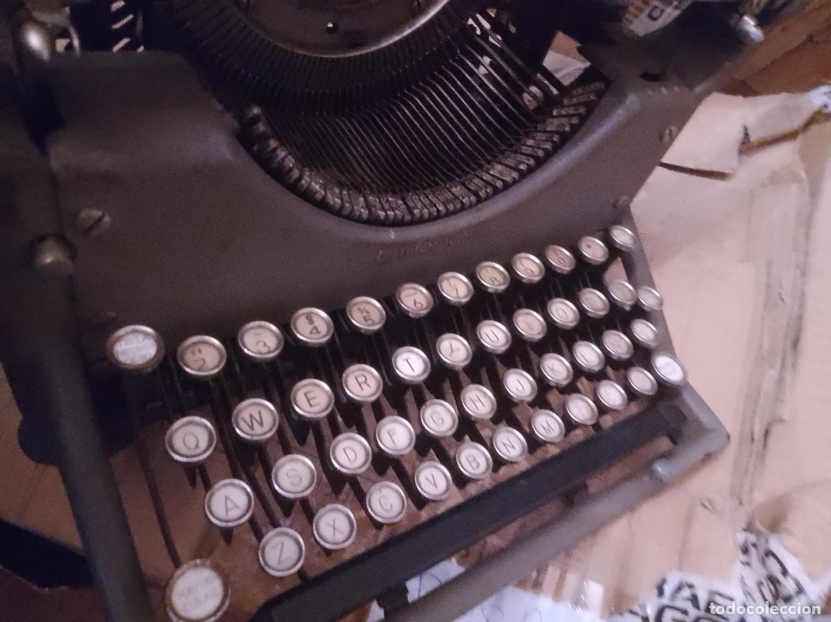 Antig&uuml;edades: M&aacute;quina underwood para restaurar - Foto 20