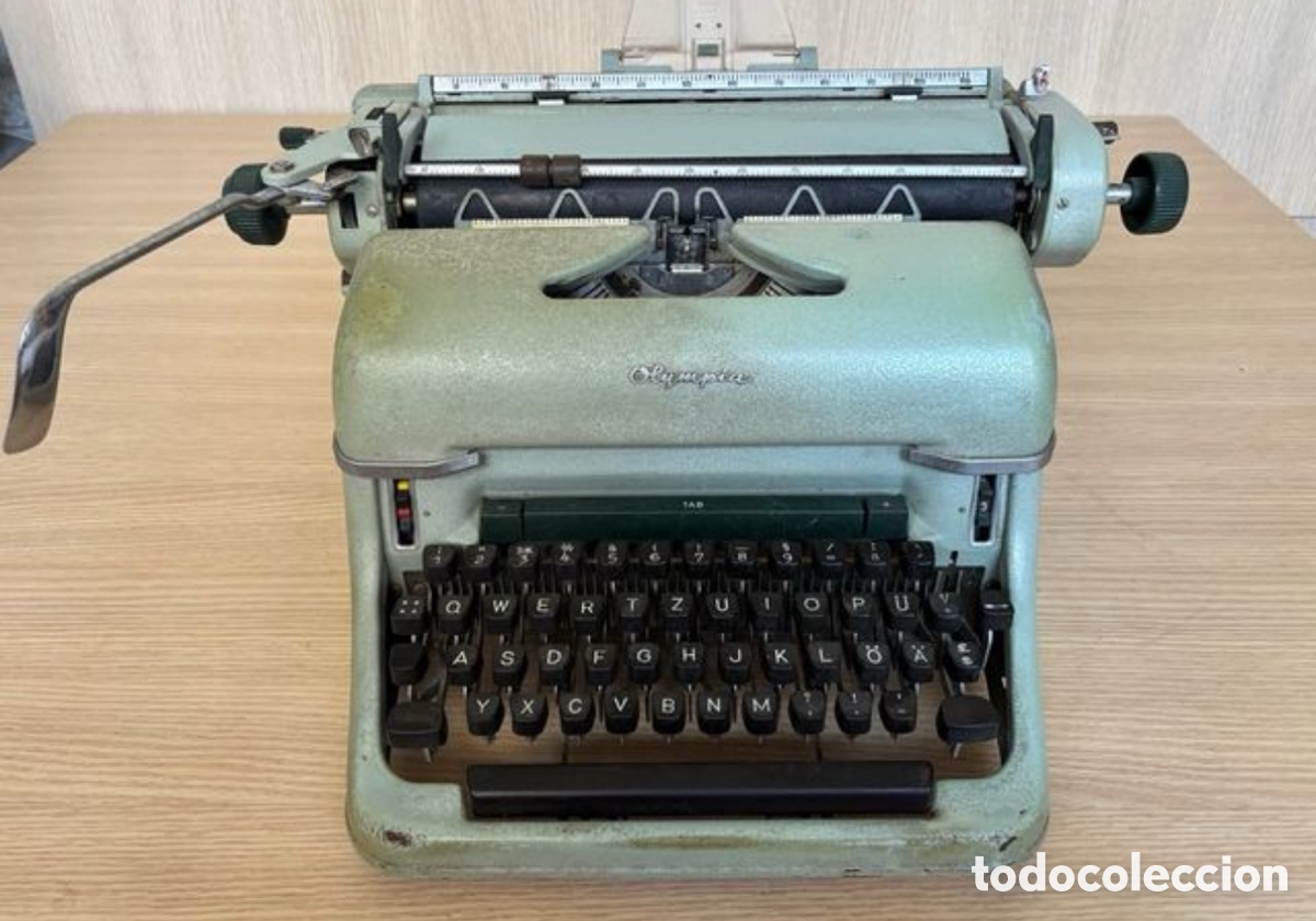Antig&uuml;edades: M&aacute;quina de escribir Olympia - Foto 1
