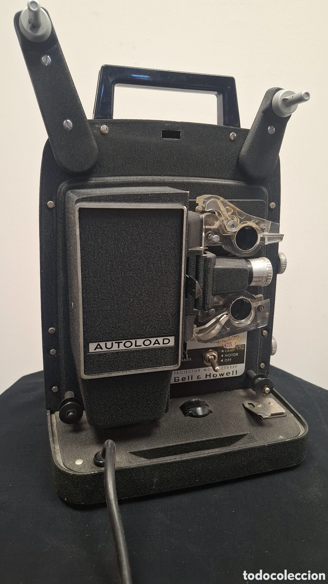 Antig&uuml;edades: Proyector de pel&iacute;culas Bell & Howell 256 EXP. Funcionando. - Foto 2