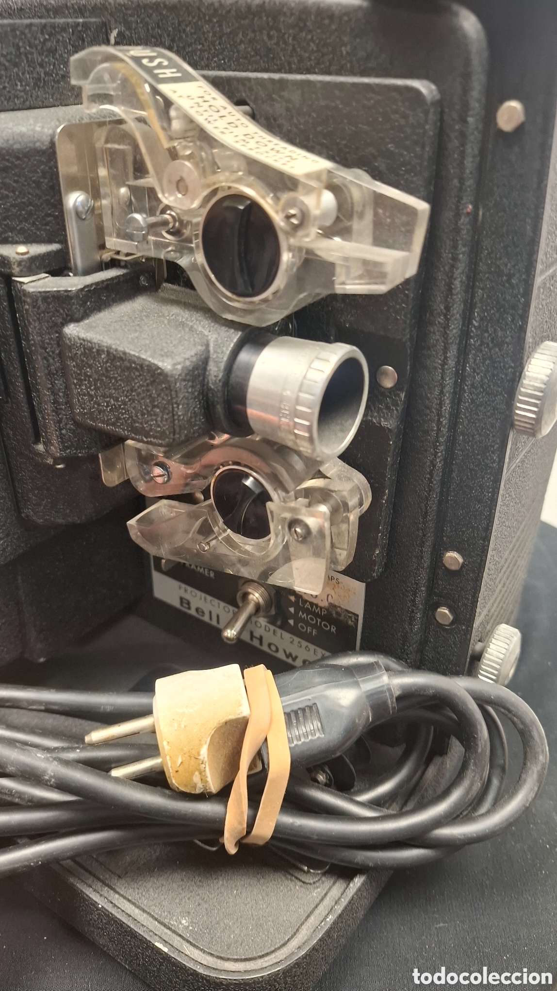 Antig&uuml;edades: Proyector de pel&iacute;culas Bell & Howell 256 EXP. Funcionando. - Foto 7