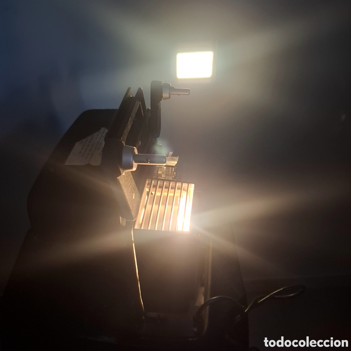 Antig&uuml;edades: Proyector de pel&iacute;culas Bell & Howell 256 EXP. Funcionando. - Foto 10