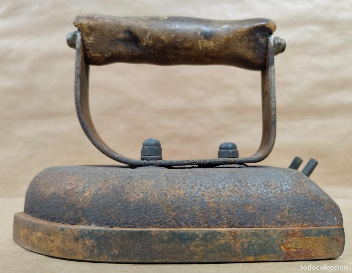 Antig&uuml;edades: ANTIGUA PLANCHA EL&Eacute;CTRICA - Foto 3