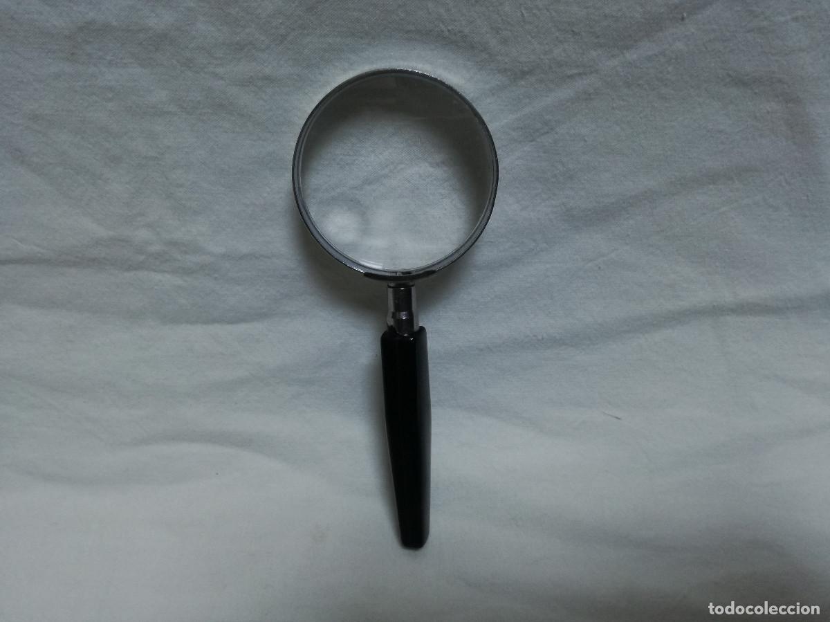Antig&uuml;edades: LUPA DE CRISTAL - DE METAL Y MANGO DE PLASTICO - Foto 1