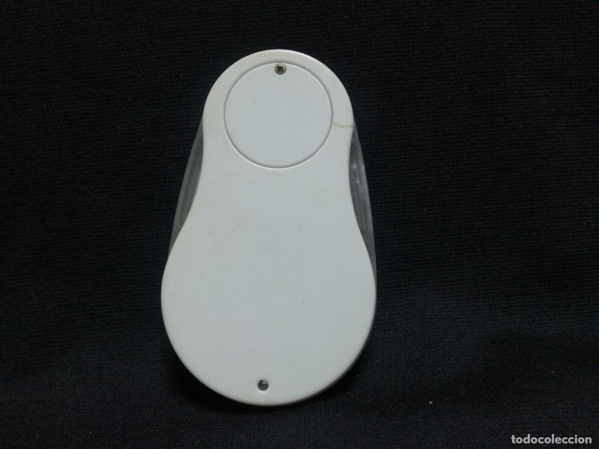 Antig&uuml;edades: LUPA DE PLASTICO CON LUZ LED (FUNCIONANDO) - Foto 3