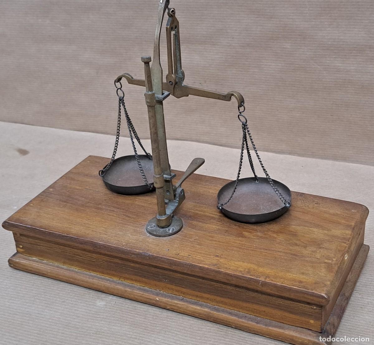 Antig&uuml;edades: Peque&ntilde;a balanza para pesar oro - Foto 3