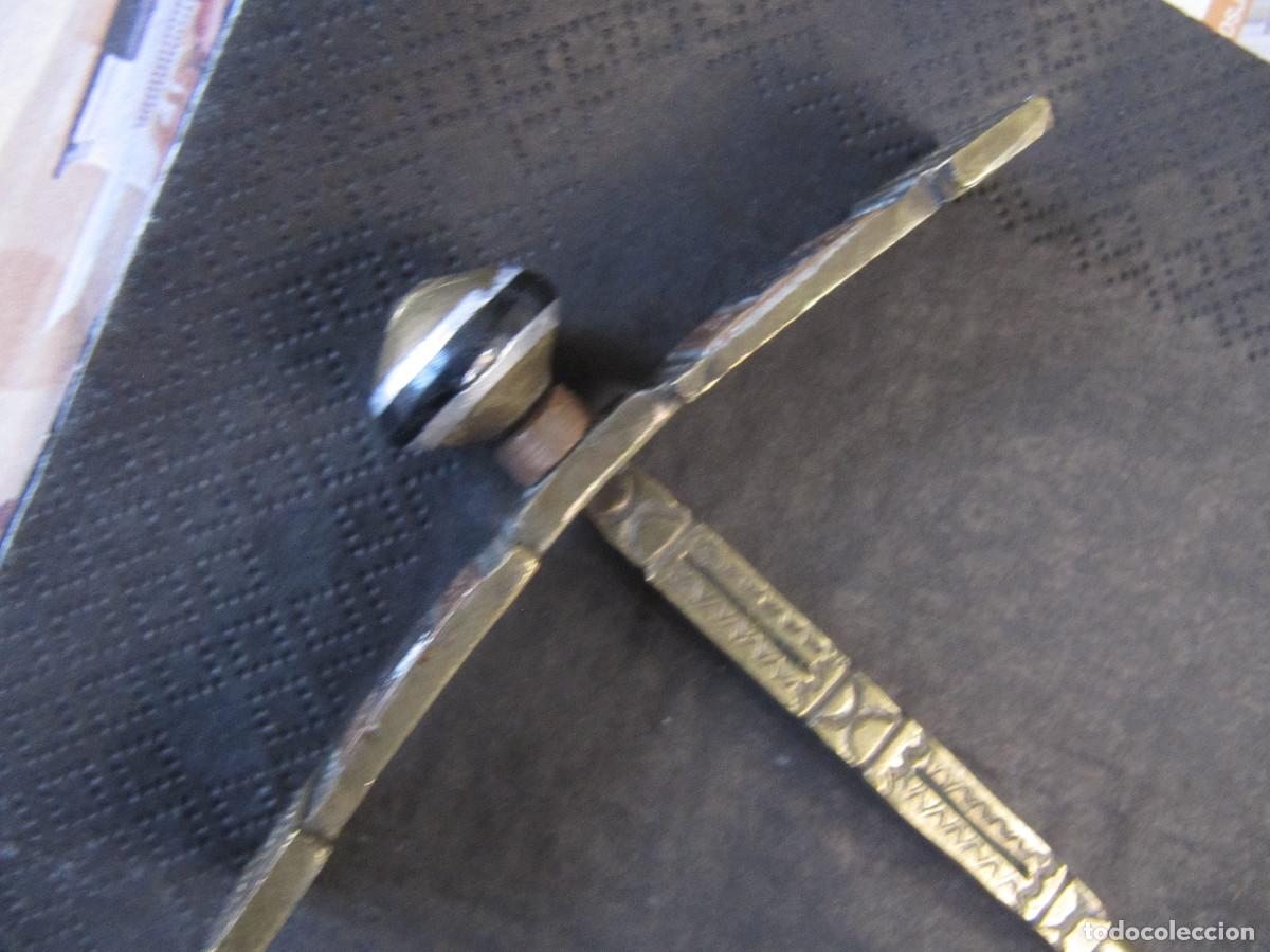 Antig&uuml;edades: Antiguo martillo bereber tuareg de az&uacute;car / sal - Foto 2