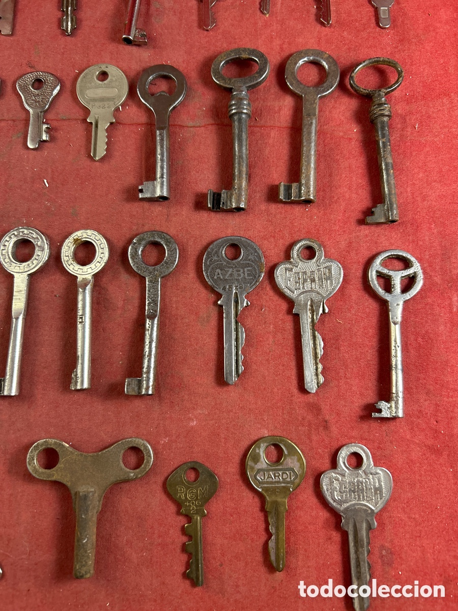 Antig&uuml;edades: COLECCI&Oacute;N DE LLAVES CURIOSAS - Foto 2