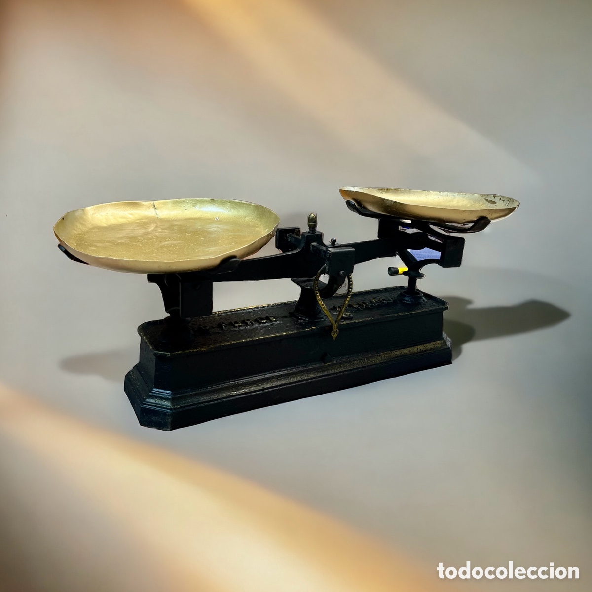 Antig&uuml;edades: B&aacute;scula antigua de fundici&oacute;n - Foto 7