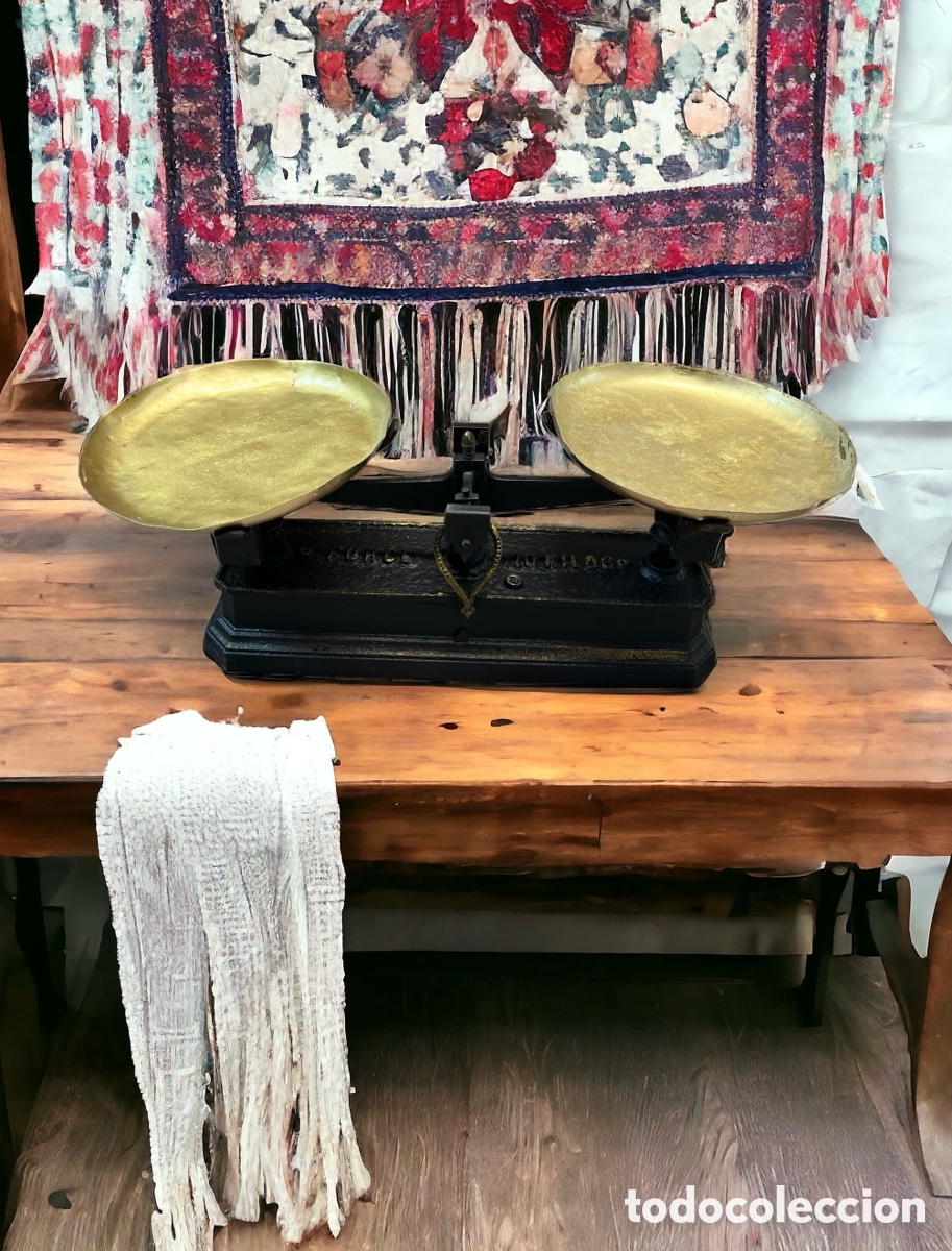 Antig&uuml;edades: B&aacute;scula antigua de fundici&oacute;n - Foto 3