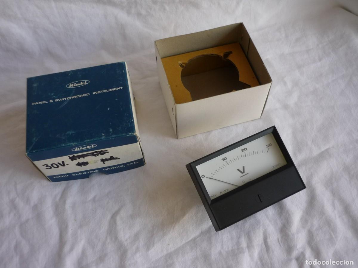 Antig&uuml;edades: Volt&iacute;metro japones en caja Hioki - Foto 2