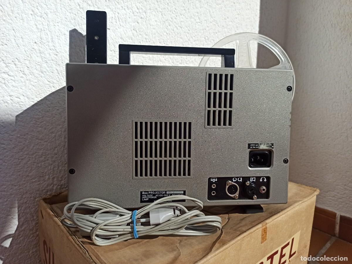 Antig&uuml;edades: PROYECTOR ANTIGUO SUPER 8 - Foto 7