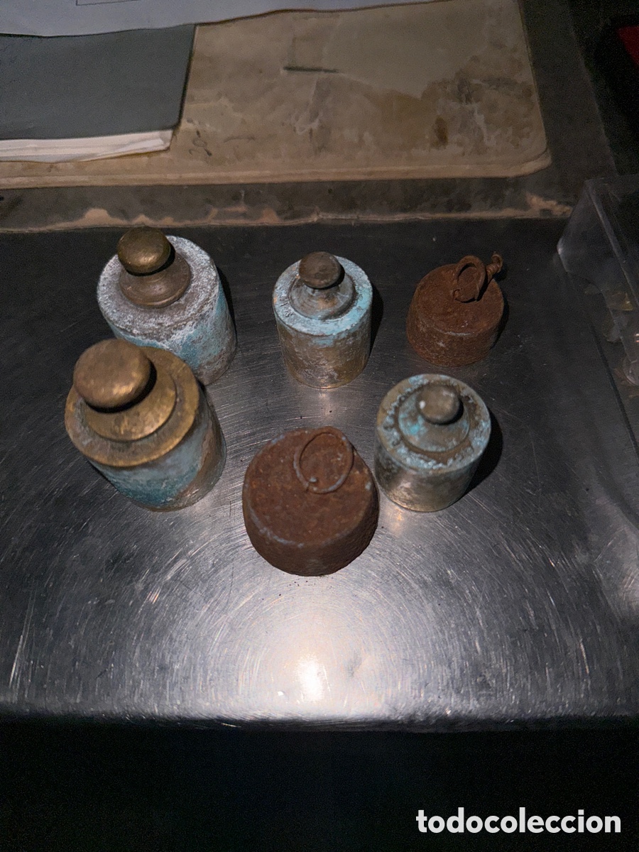 Antig&uuml;edades: Lote de pesas antiguas - Foto 1