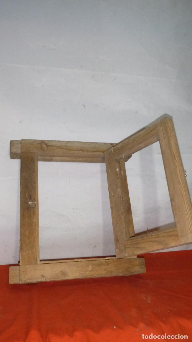 Antig&uuml;edades: ANTIGUO MARCO CON VENTANA EN MADERA DE PINO - Foto 2