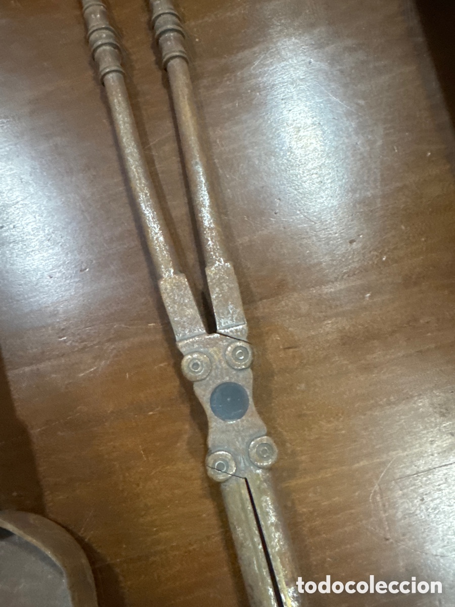 Antig&uuml;edades: Lote de Tenazas y paletas de forja - Foto 2