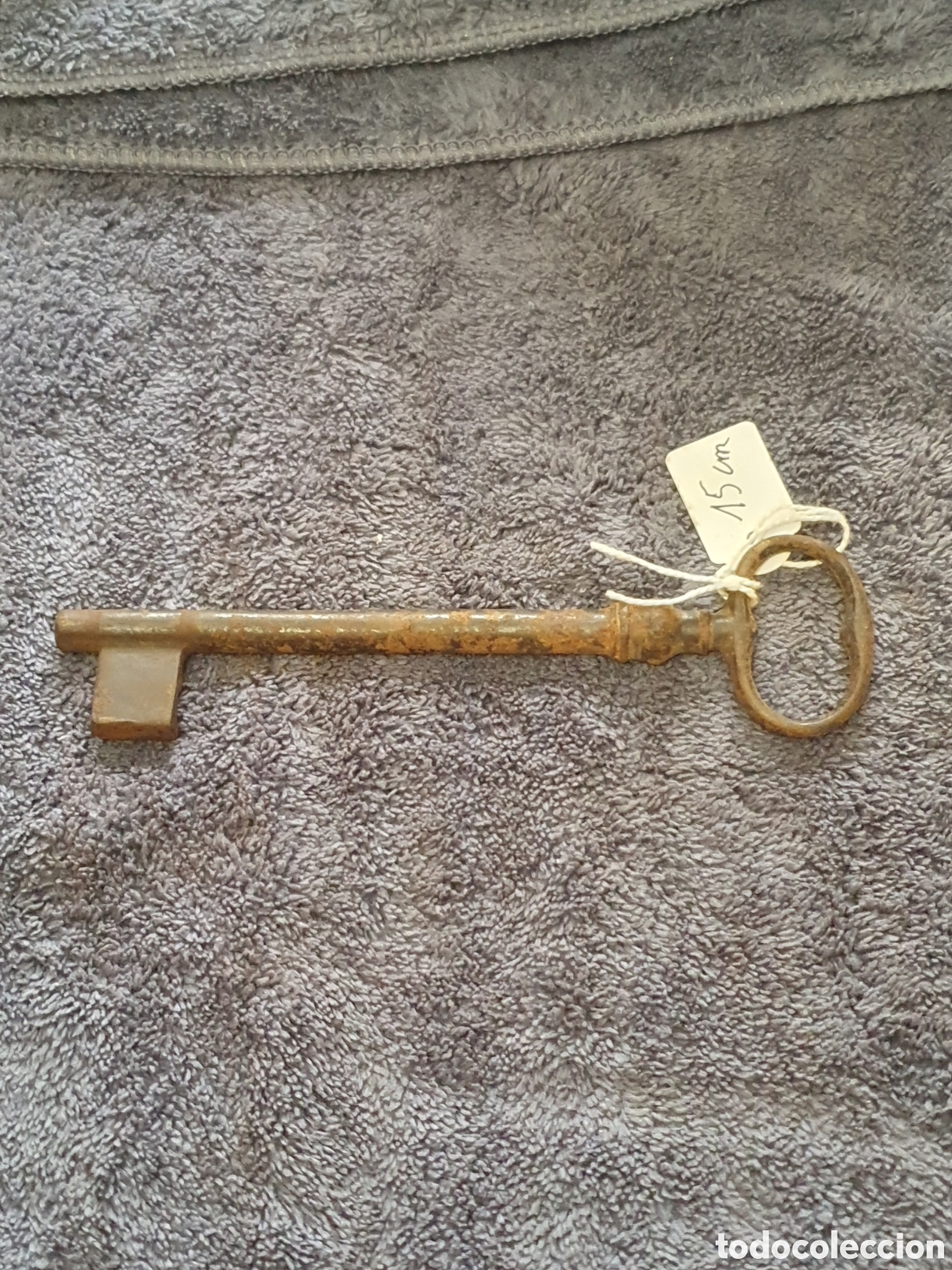 Antig&uuml;edades: OS2. G17. Llave Maciza, De 15 Cm. - Foto 2