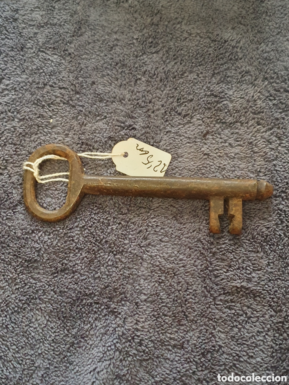 Antig&uuml;edades: OS2. G14. Llave De Forja, Maciza, De 125 Cm. - Foto 2