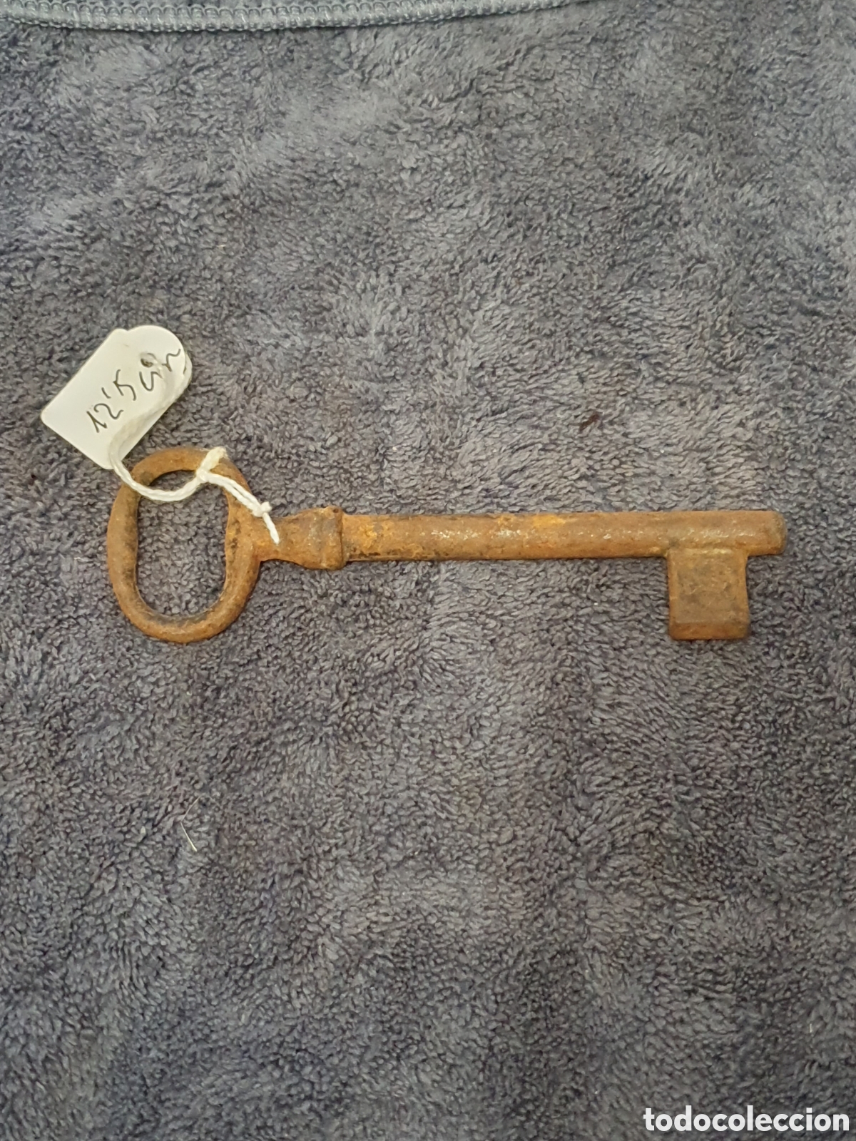 Antig&uuml;edades: OS2. G20. Llave Maciza, De 125 Cm. - Foto 2