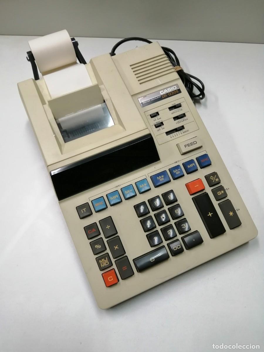 Antig&uuml;edades: M&Aacute;QUINA DE CALCULAR DE ROLLO CASIO DR-1220S - Foto 1