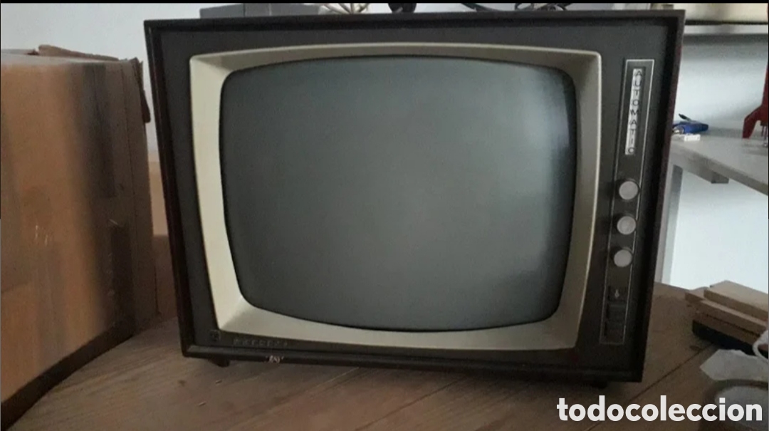 Antig&uuml;edades: Televisi&oacute;n vintage Philips - Foto 1