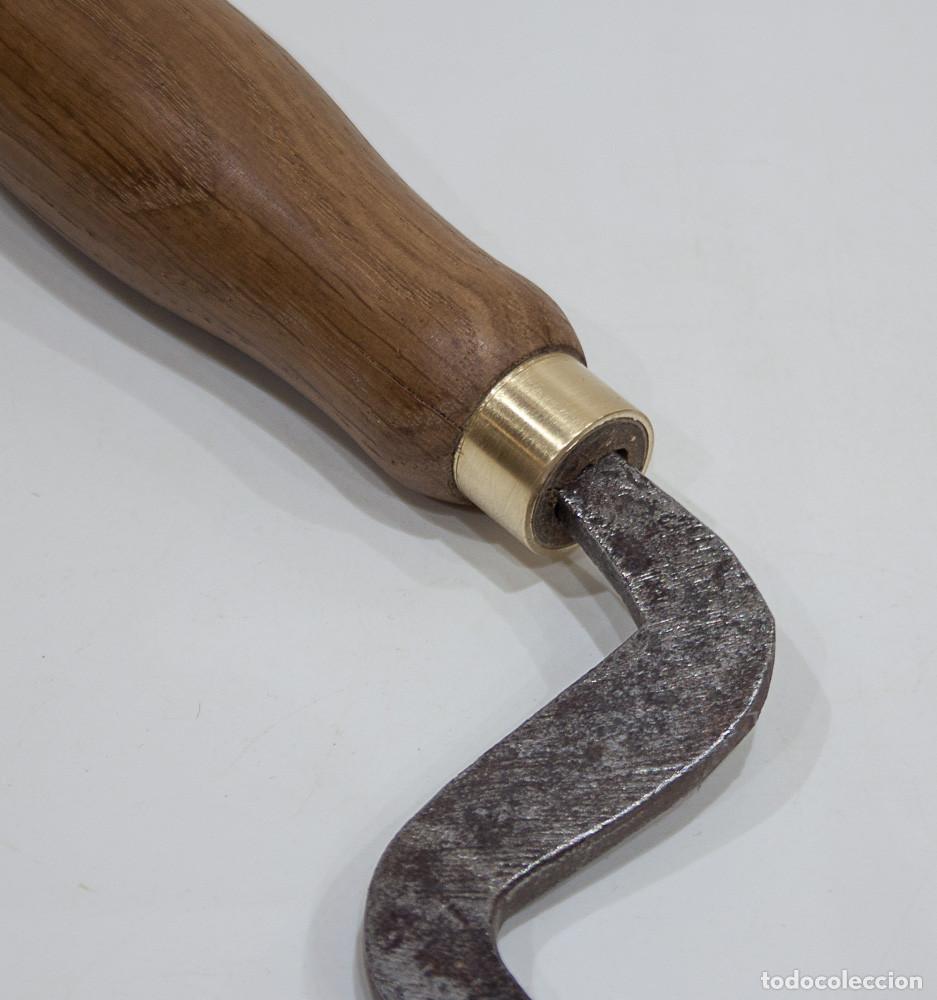 Antig&uuml;edades: RARO FORMON BEDANO CUELLO DE CISNE. - Foto 3