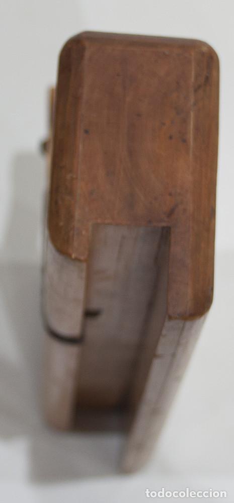 Antig&uuml;edades: CEPILLO DE CARPINTERO DE BOCA DE CORDERO. BOJ. - Foto 4