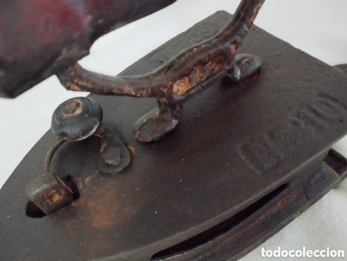 Antig&uuml;edades: Antigua Plancha y Posaplancha Hierro - Foto 10