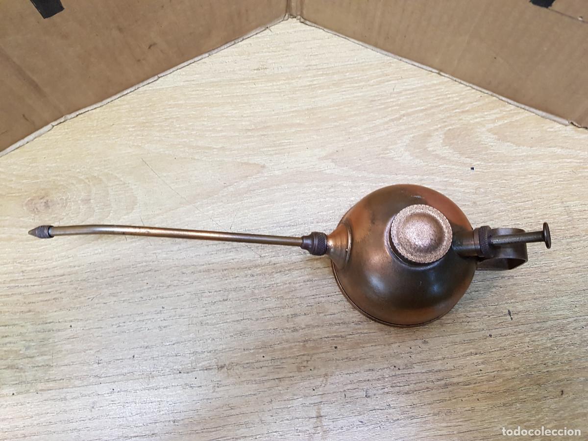 Antig&uuml;edades: ANTIGUA ACEITERA-FUNCIONA - Foto 2