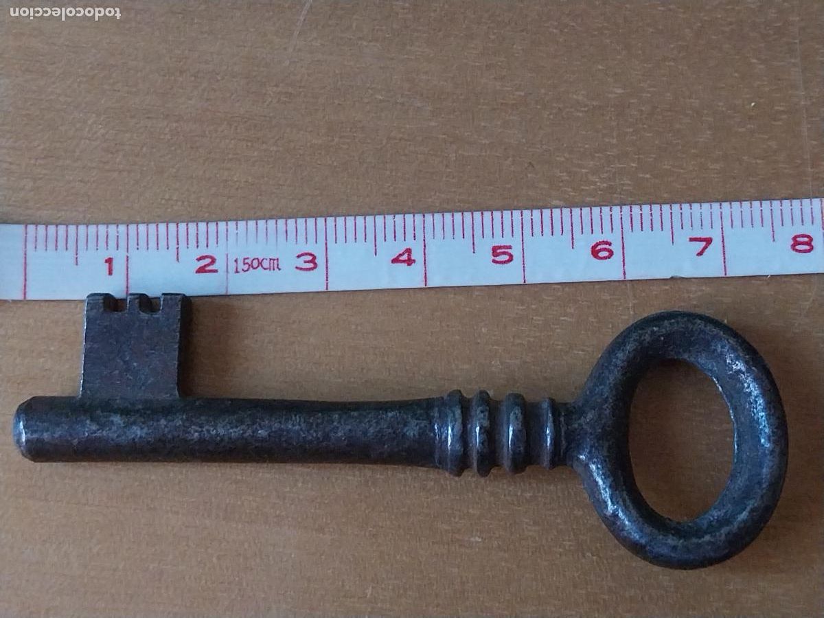 Antig&uuml;edades: LLAVE MACIZA CIFRADO BASICO 7,2CM LARGO ORIGINAL - Foto 1