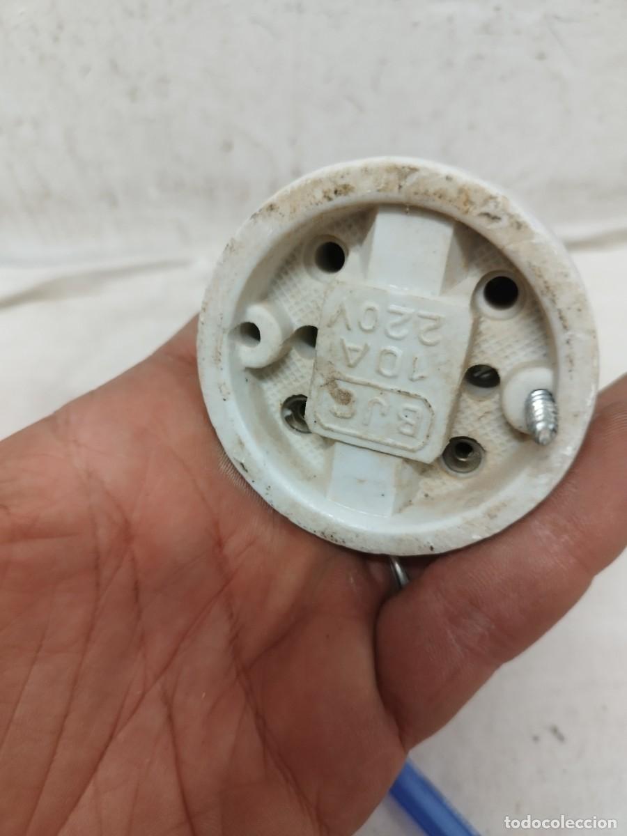Antig&uuml;edades: Antiguo interruptor de luz,en cer&aacute;mica y lat&oacute;n. - Foto 7