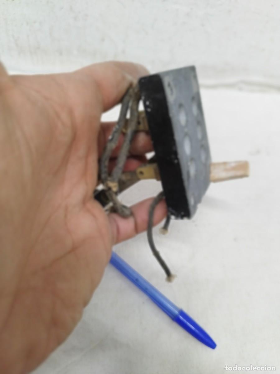Antig&uuml;edades: Antiguo interruptor de palanca Tem marcado 5. - Foto 6