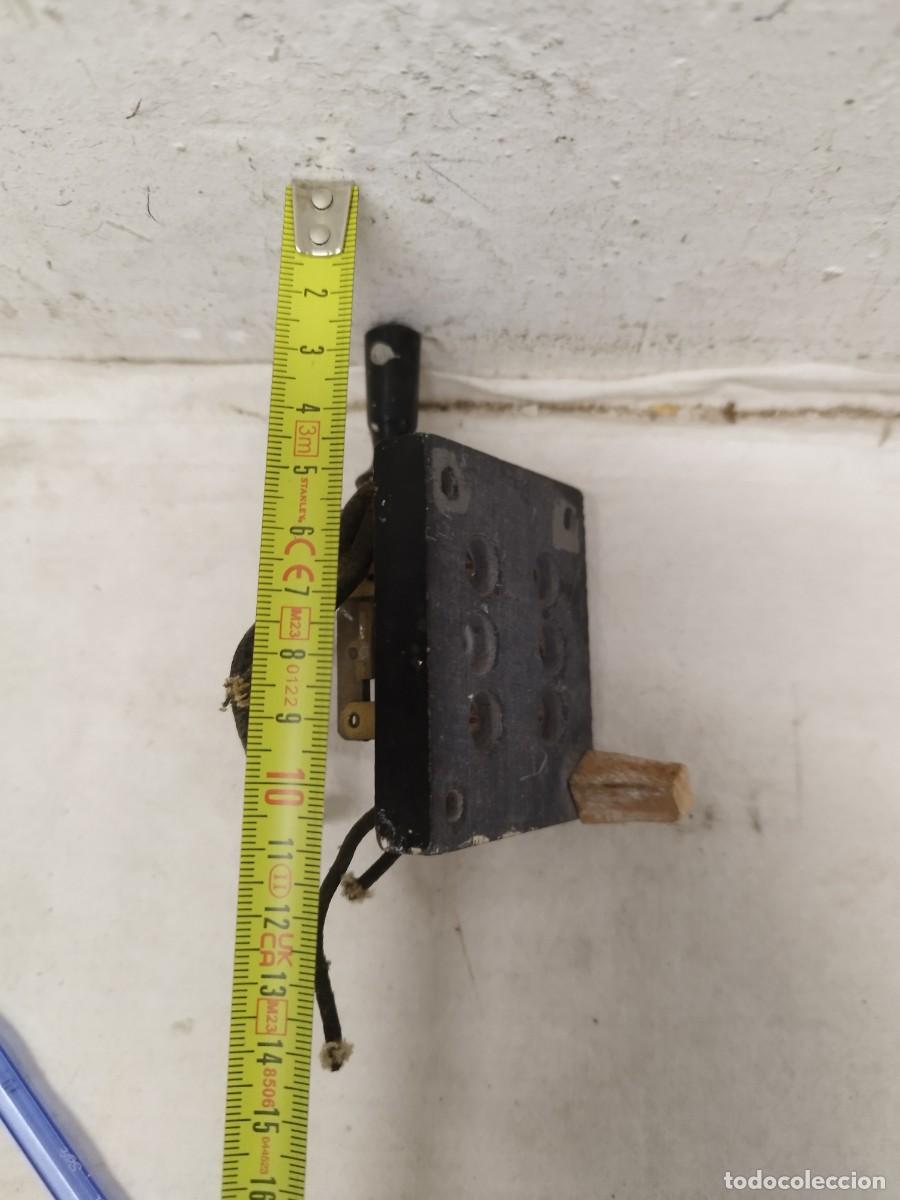 Antig&uuml;edades: Antiguo interruptor de palanca Tem marcado 5. - Foto 7